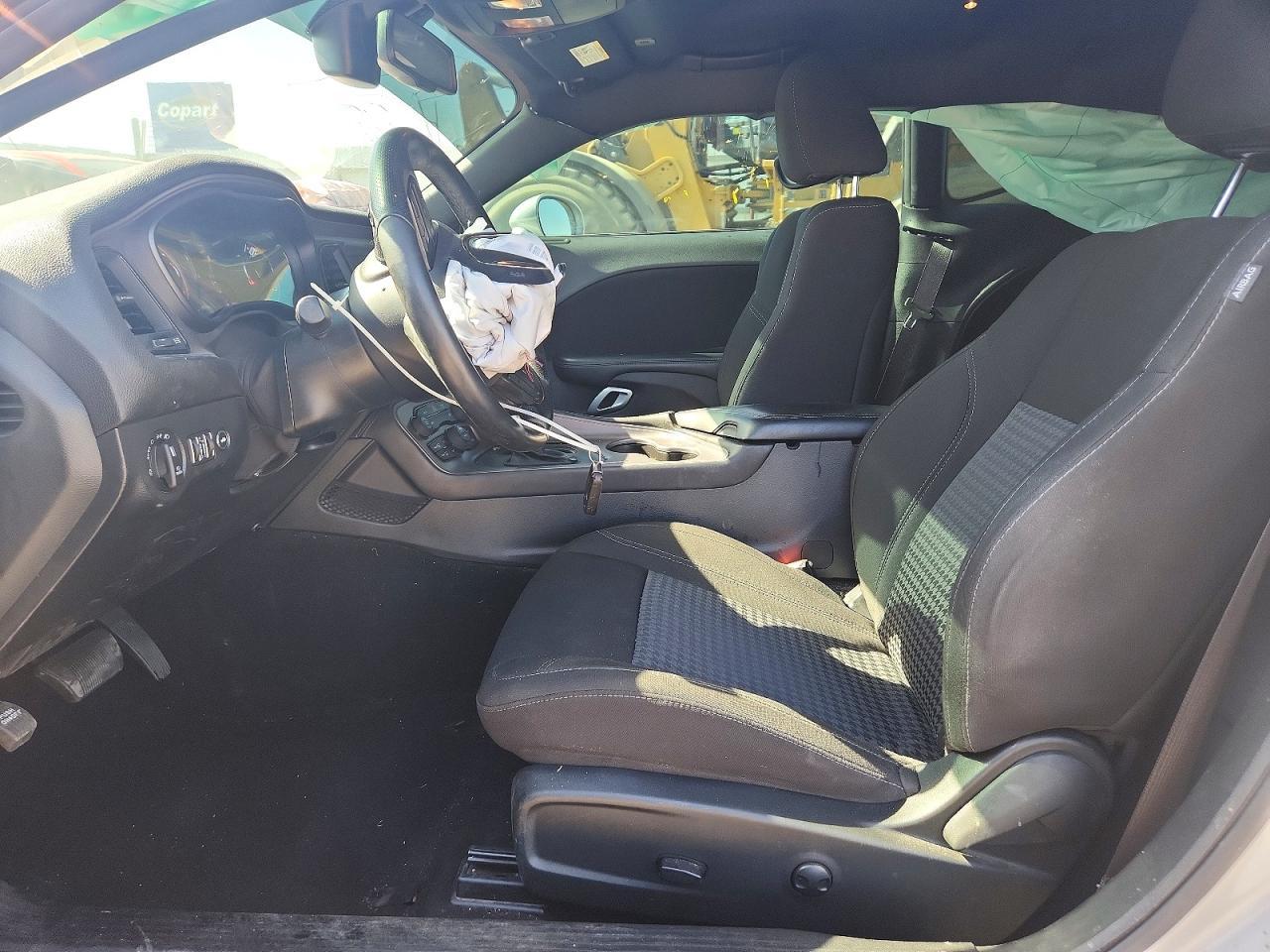 2023 Dodge Challenger Sxt - Image 7