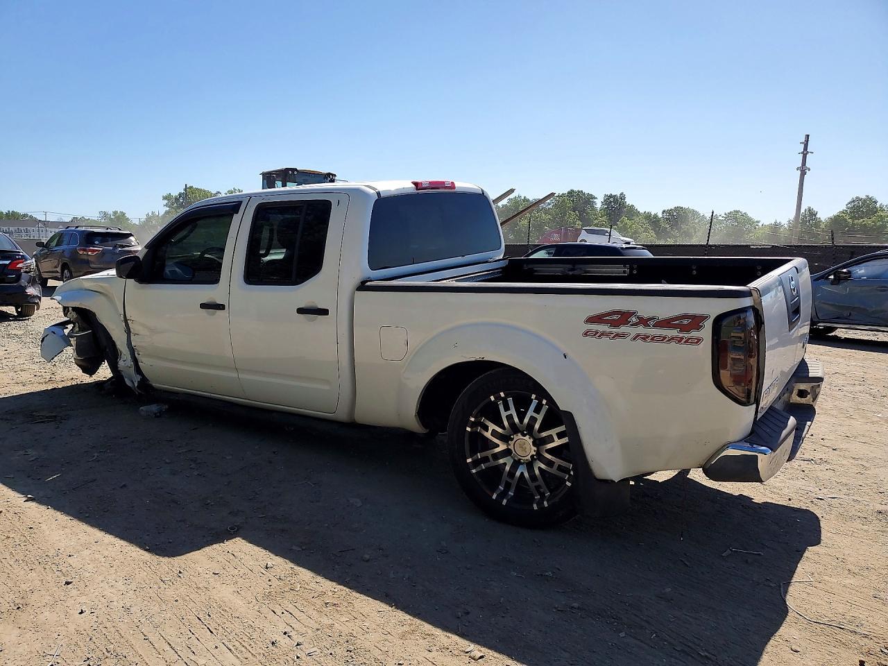2008 Nissan Frontier Se V6 - Image 2