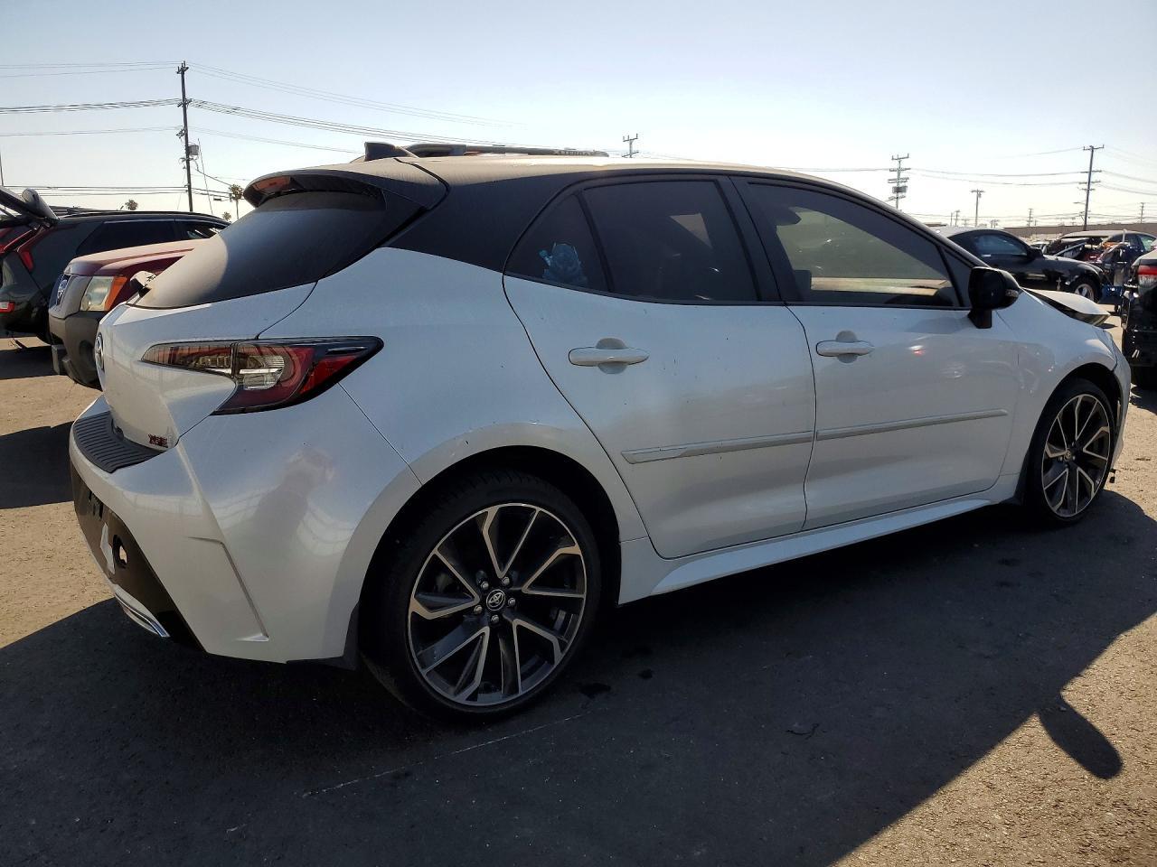 2021 Toyota Corolla Xse - Image 3
