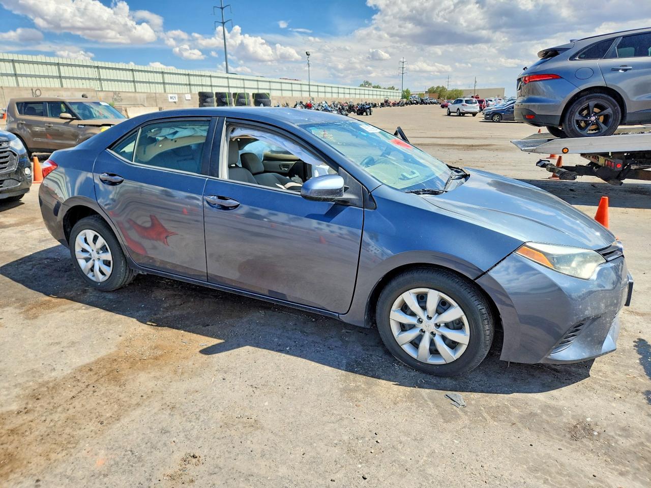 2015 Toyota Corolla Le - Фото 4
