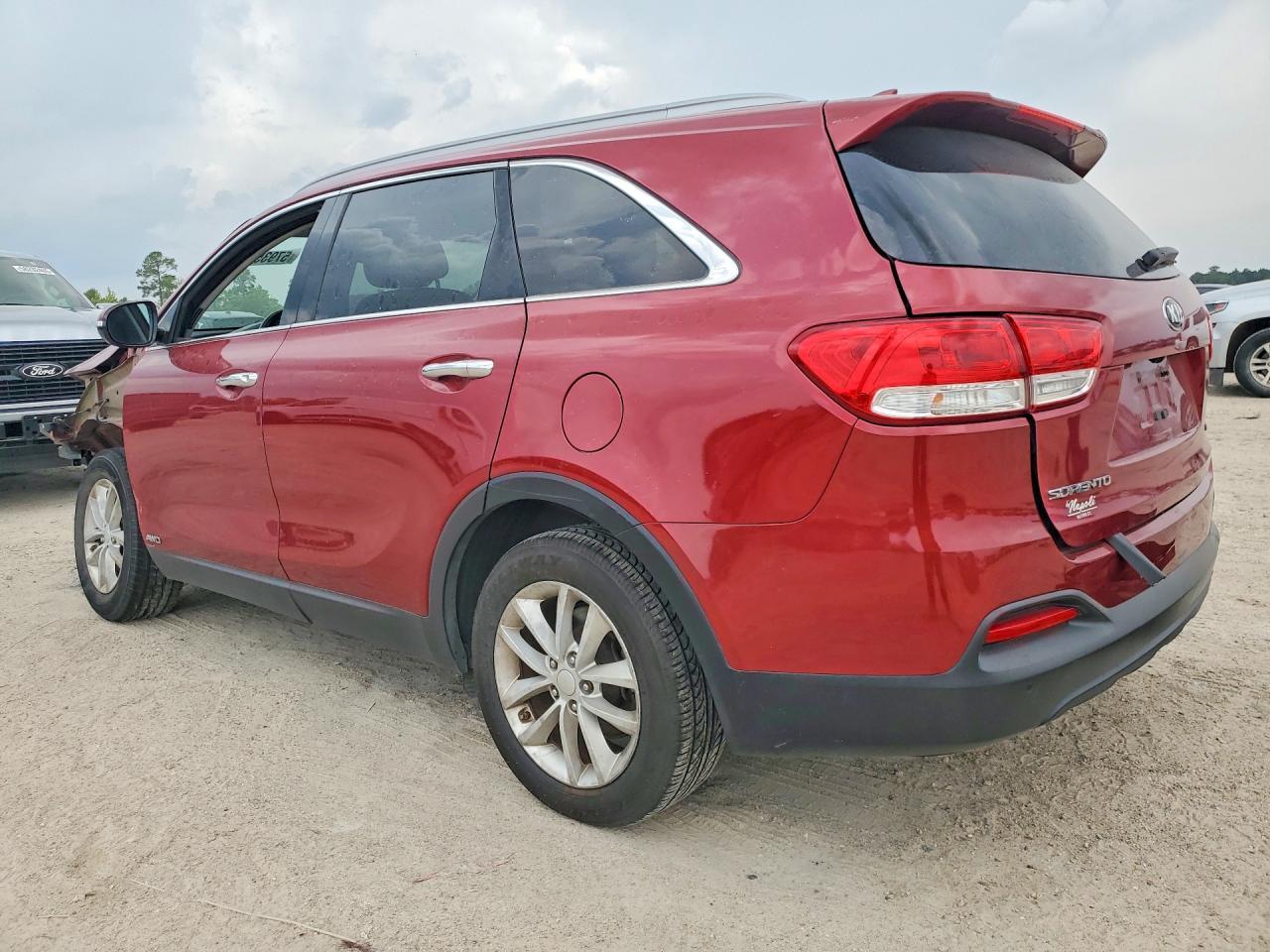2016 Kia Sorento Lx - Image 2