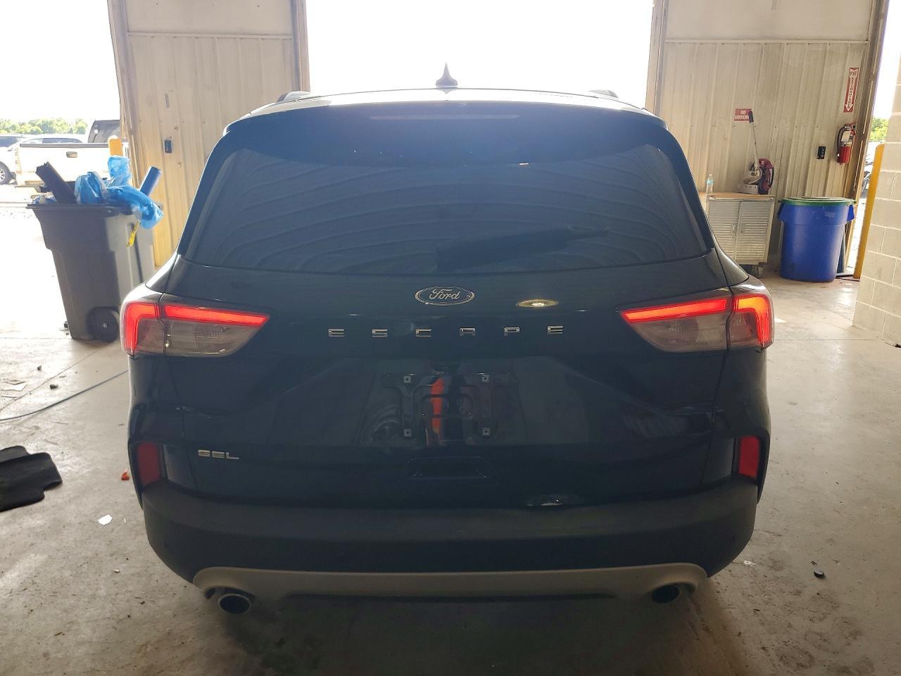 2021 Ford Escape Sel - Image 6