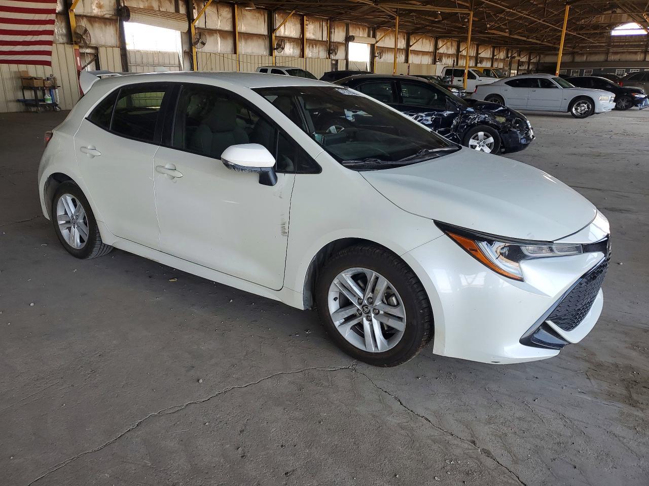 2019 Toyota Corolla Hatchback Se - Image 4