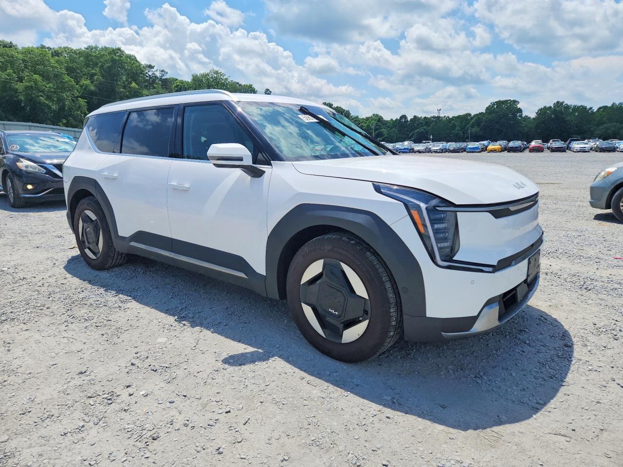 2026 Kia Ev9 Wind - Image 4