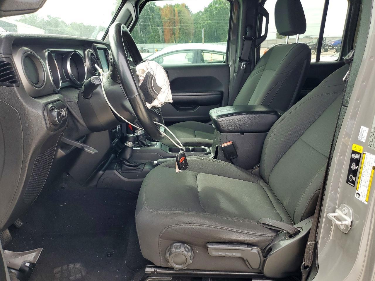2021 Jeep Wrangler Unlimited Sport - Фото 7