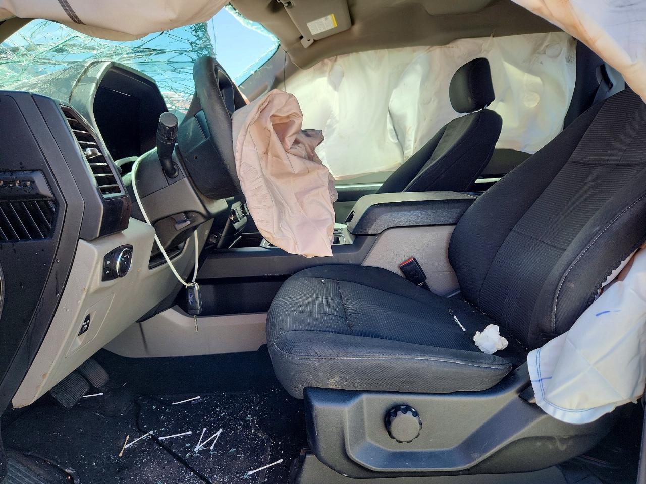 2019 Ford F150 Super Cab - Фото 7