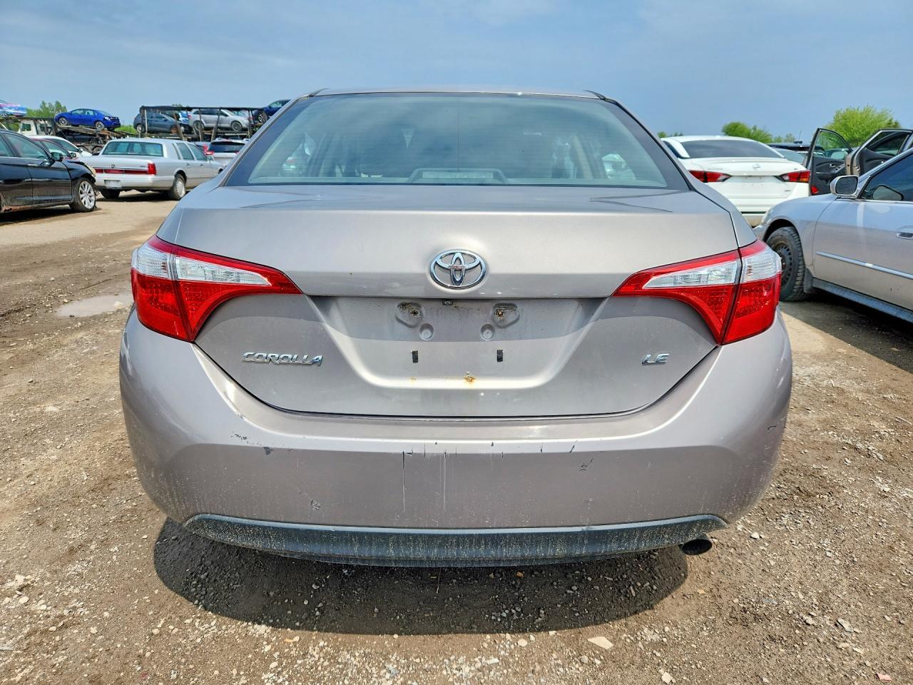 2014 Toyota Corolla L - Фото 6