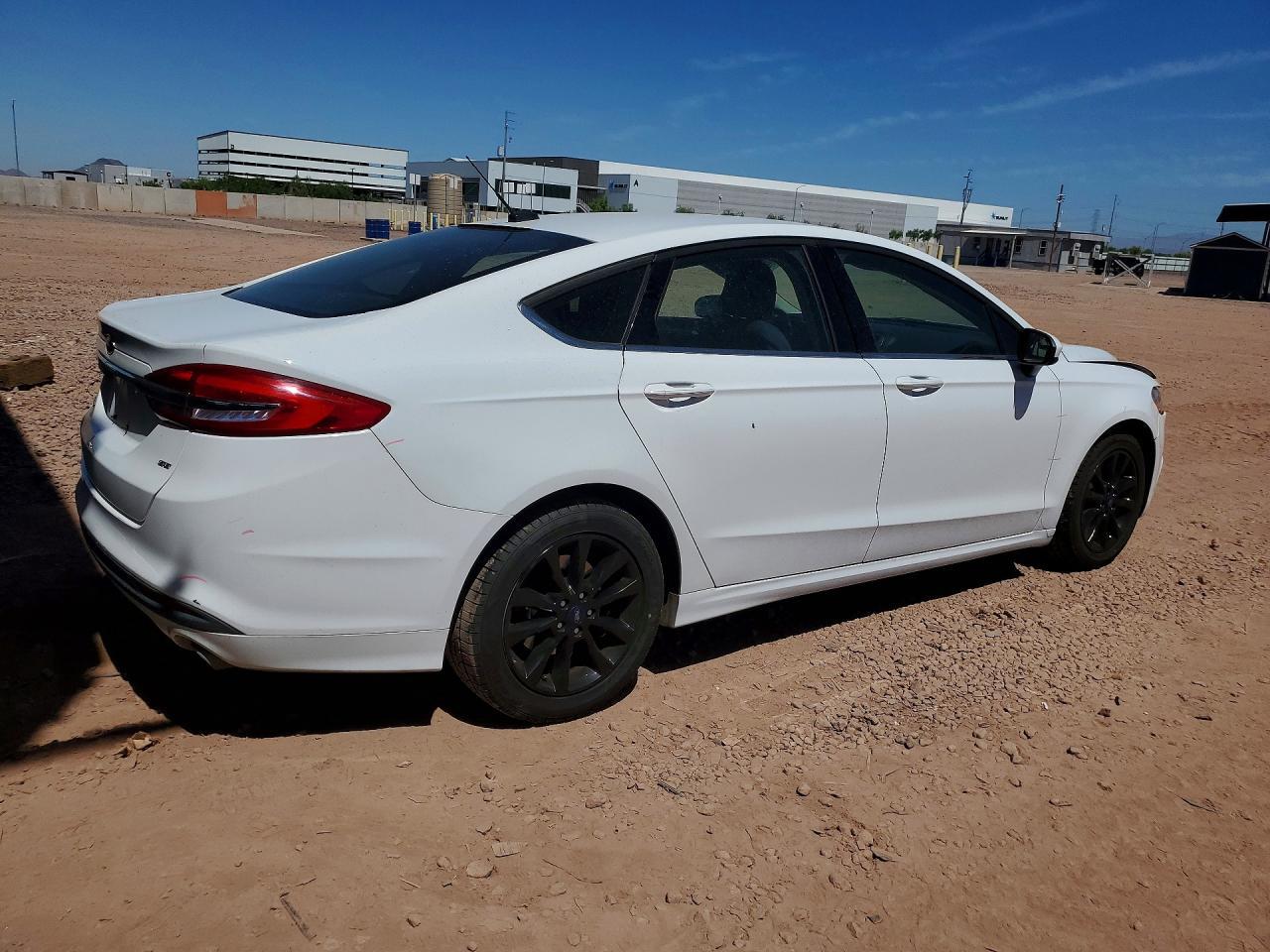 2017 Ford Fusion Se - Фото 3