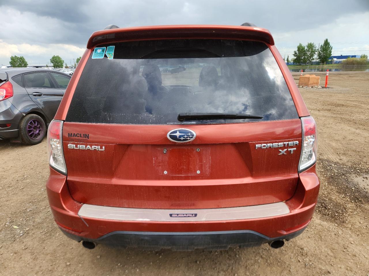 2010 Subaru Forester - Image 6