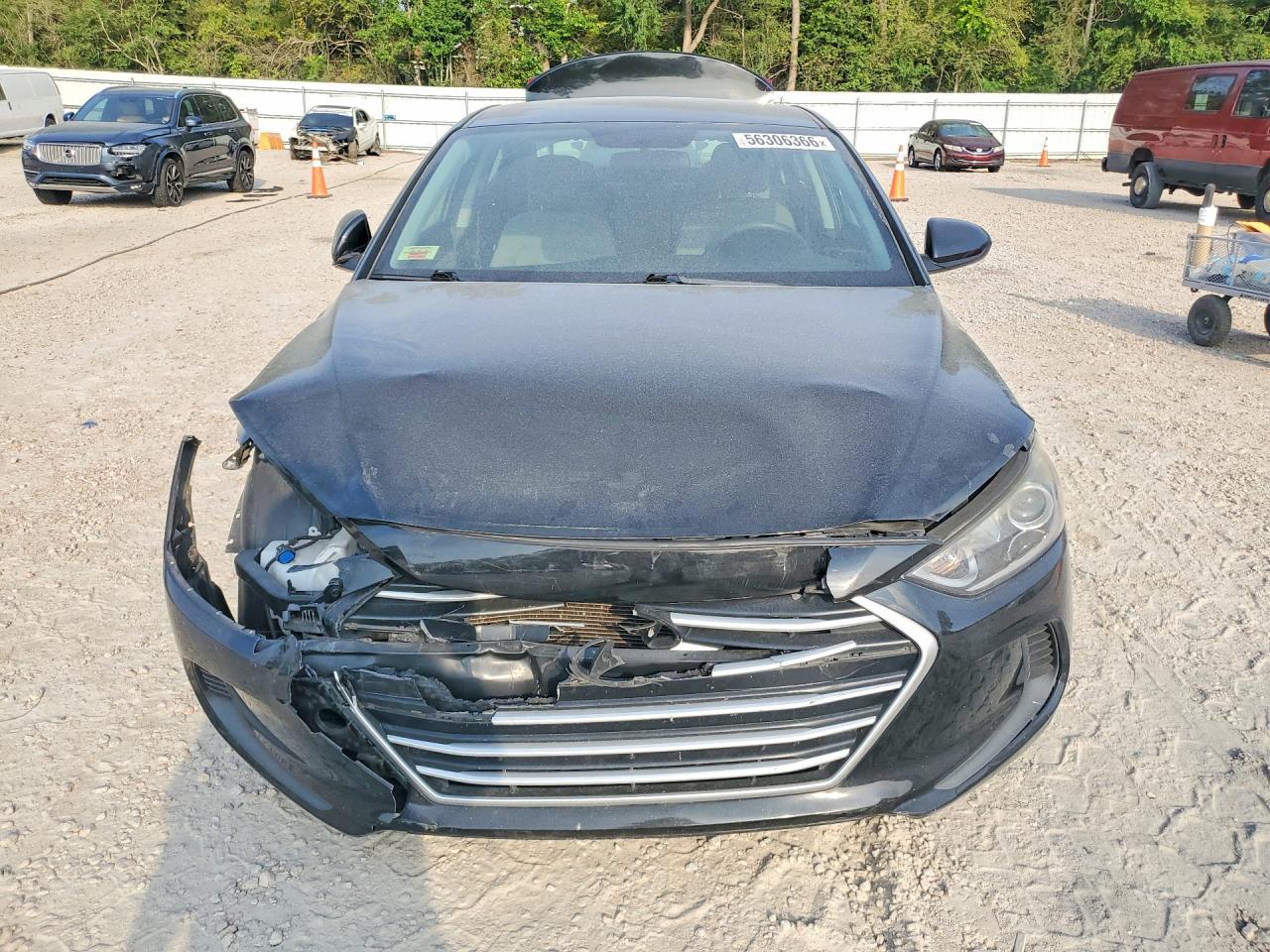2017 Hyundai Elantra Se - Image 5