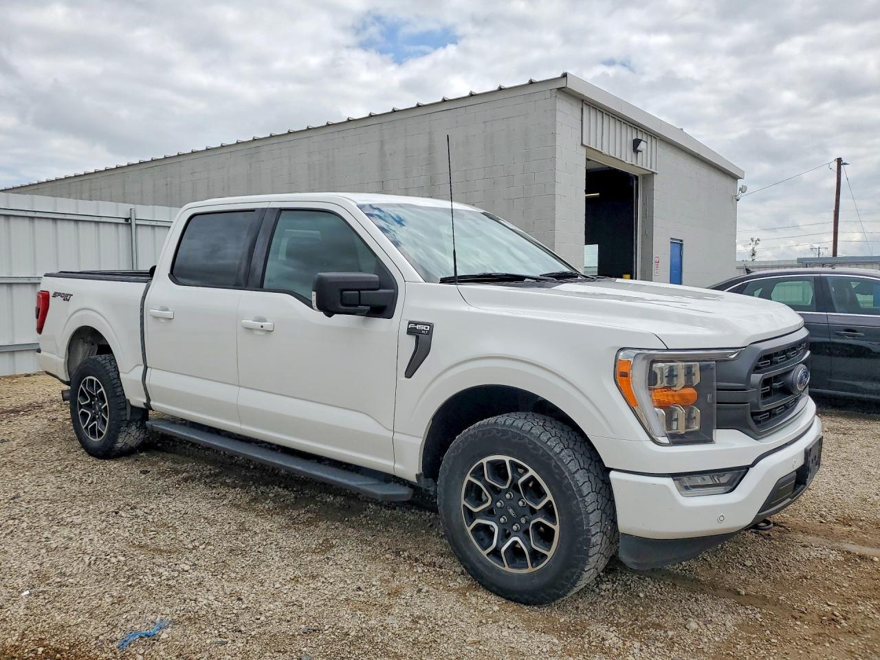 2021 Ford F150 Supercrew - Image 4