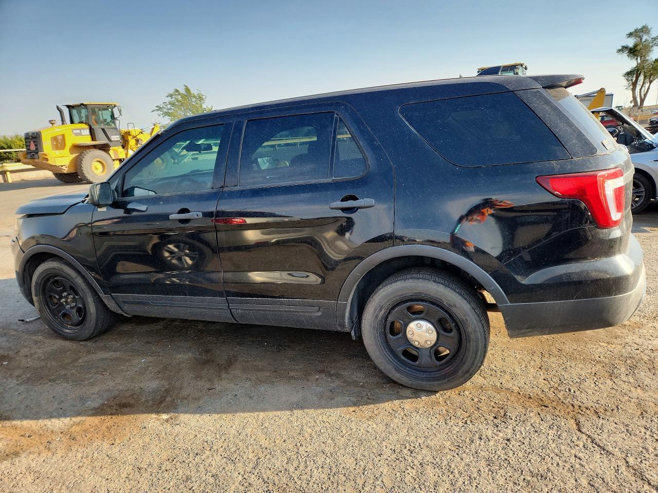 2016 Ford Explorer Police Interceptor - Фото 2