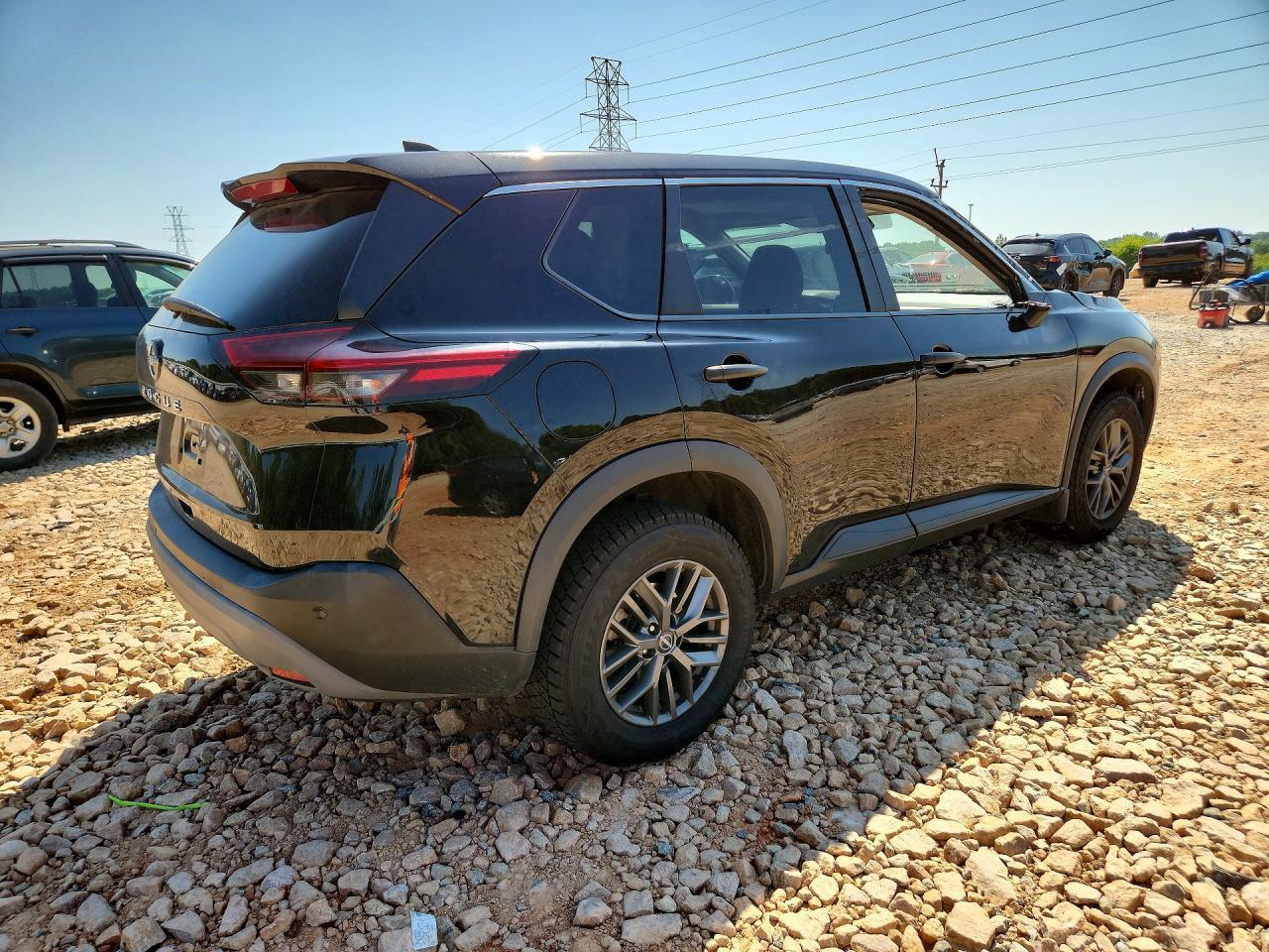 2022 Nissan Rogue S - Фото 3