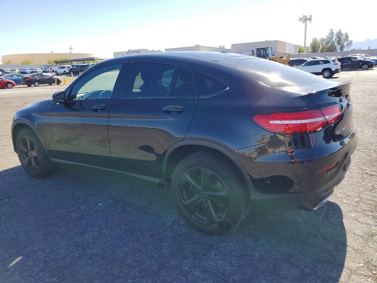 2019 Mercedes-Benz Glc Coupe 300 4Matic - Image 2
