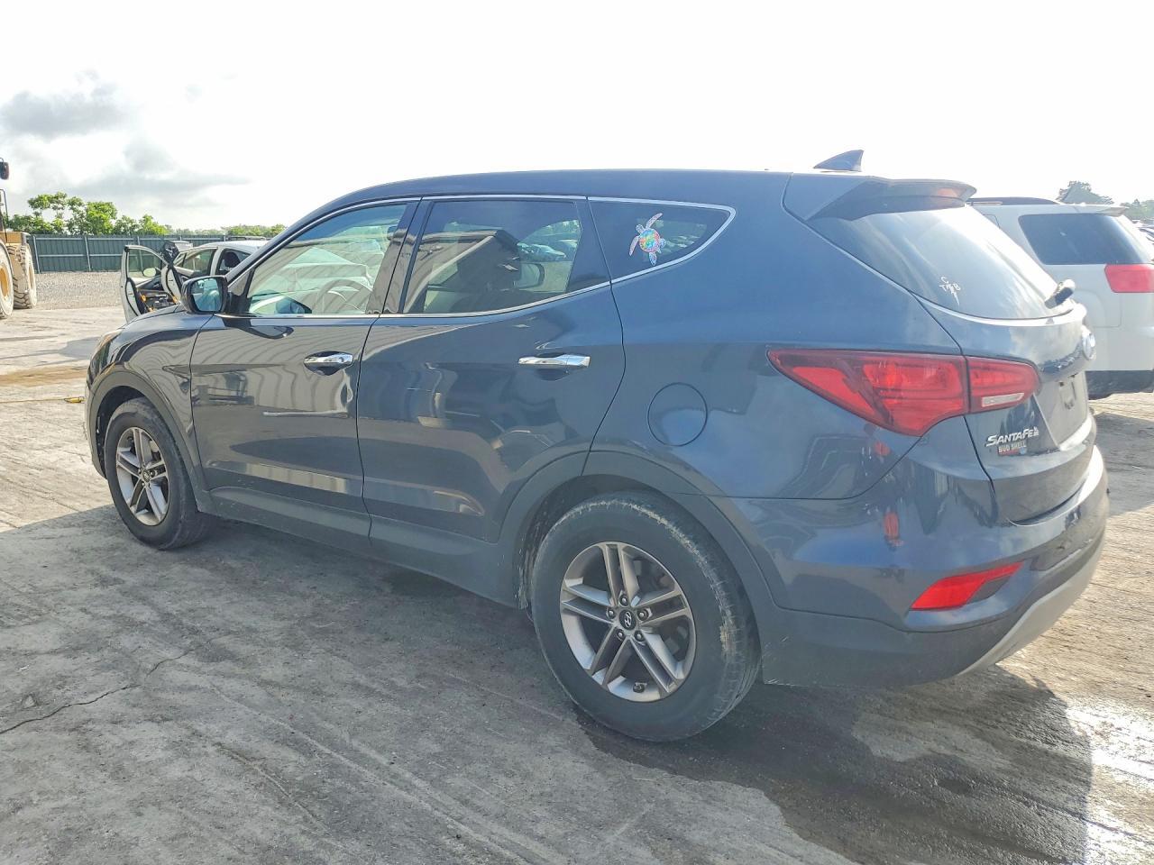 2017 Hyundai Santa Fe - Image 2