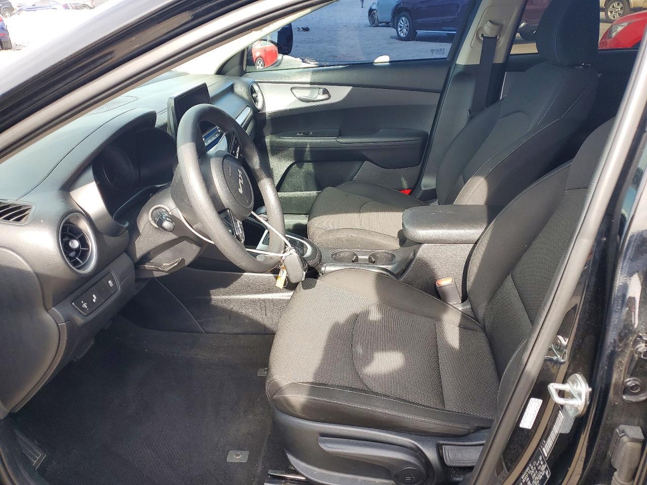 2024 Kia Forte Lxs - Image 7