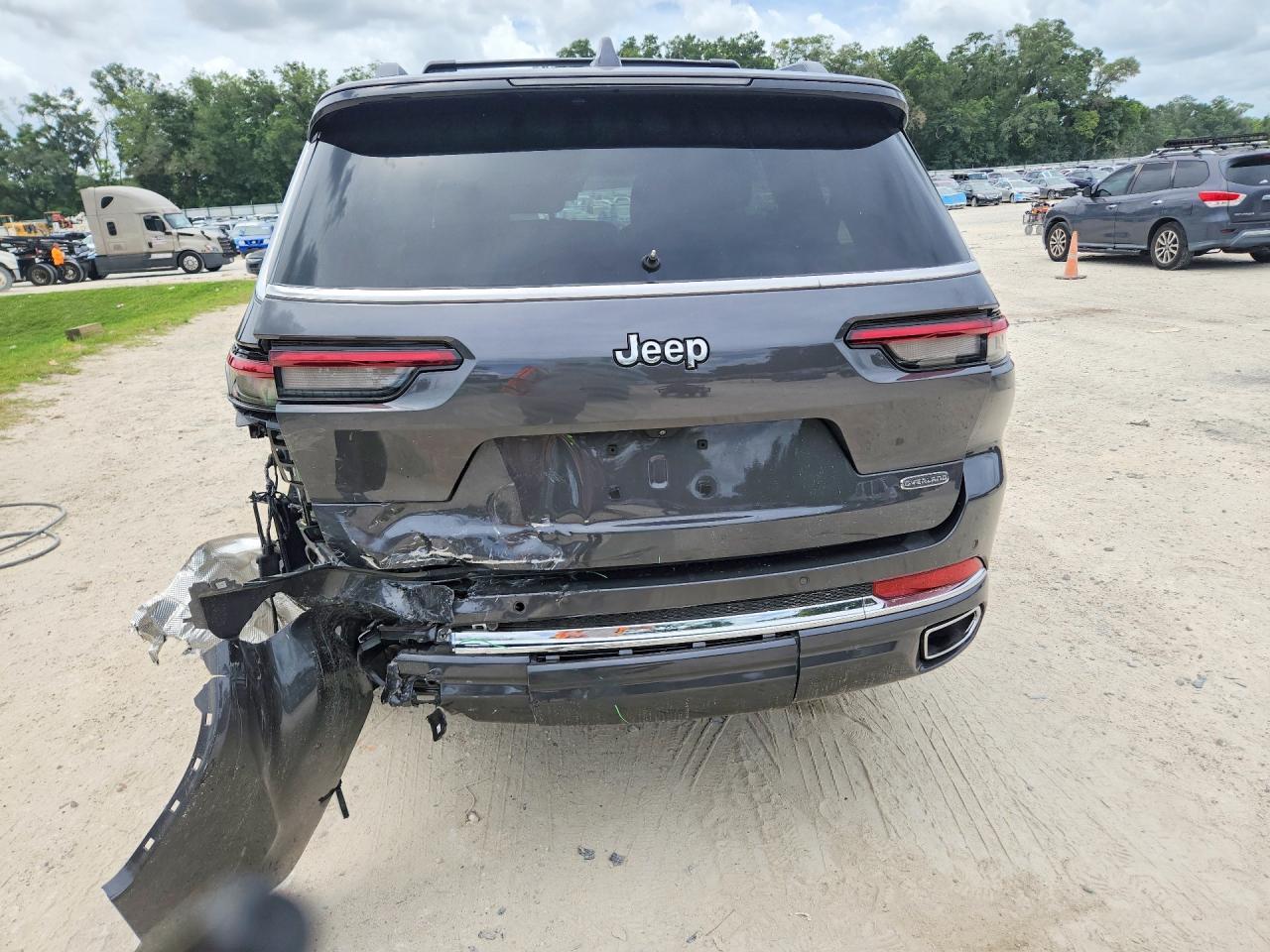 2022 Jeep Grand Cherokee L Overland - Фото 6