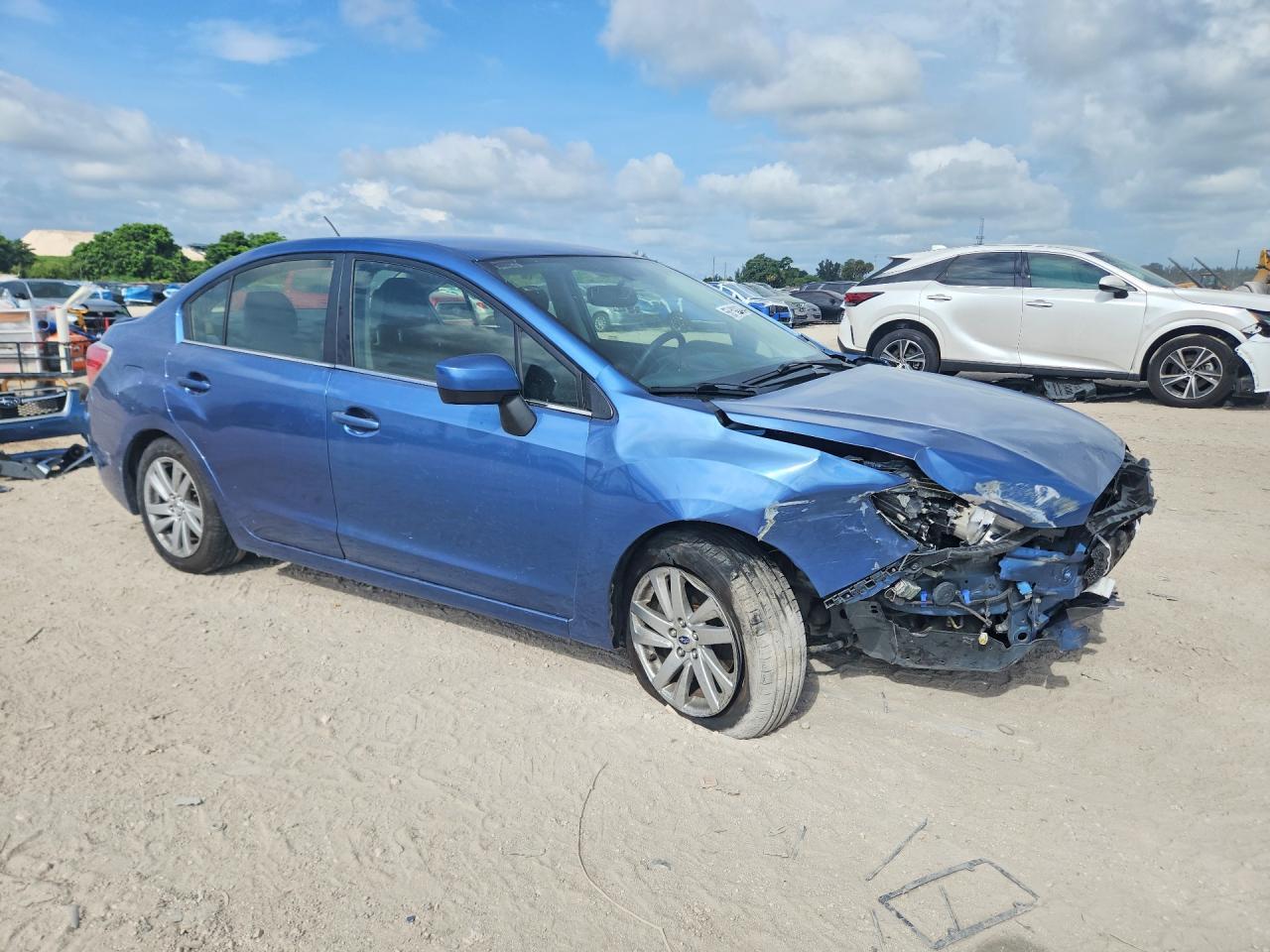 2016 Subaru Impreza Premium - Фото 4