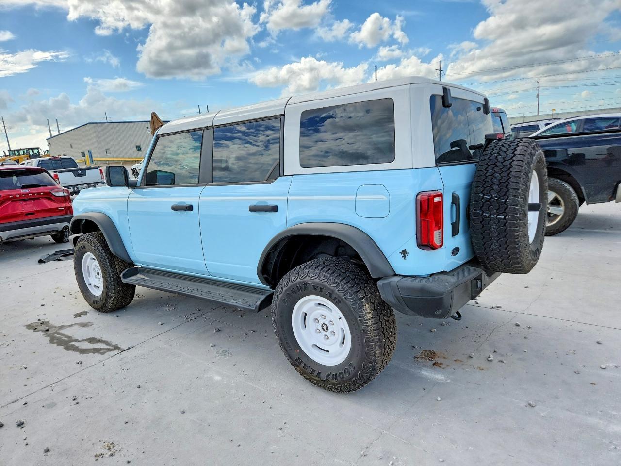 2025 Ford Bronco Heritage - Фото 2