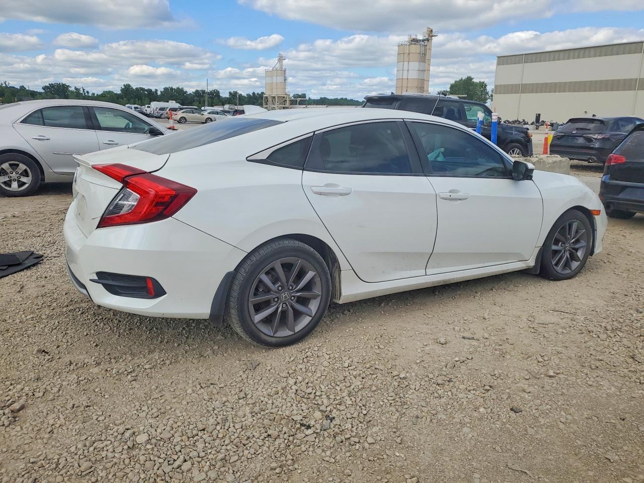 2020 Honda Civic Ex - Фото 3