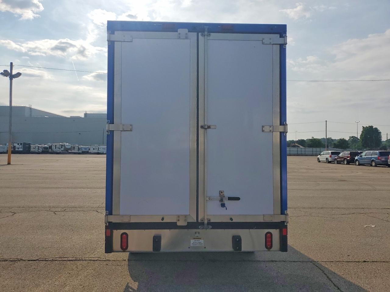 2023 Ford Transit - Refrigerated Box Truck - Фото 6