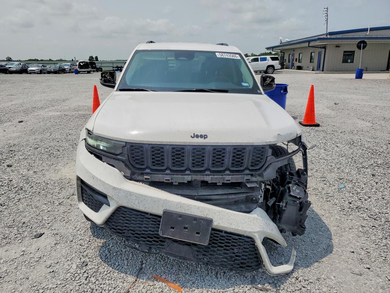 2024 Jeep Grand Cherokee Limited - Image 5