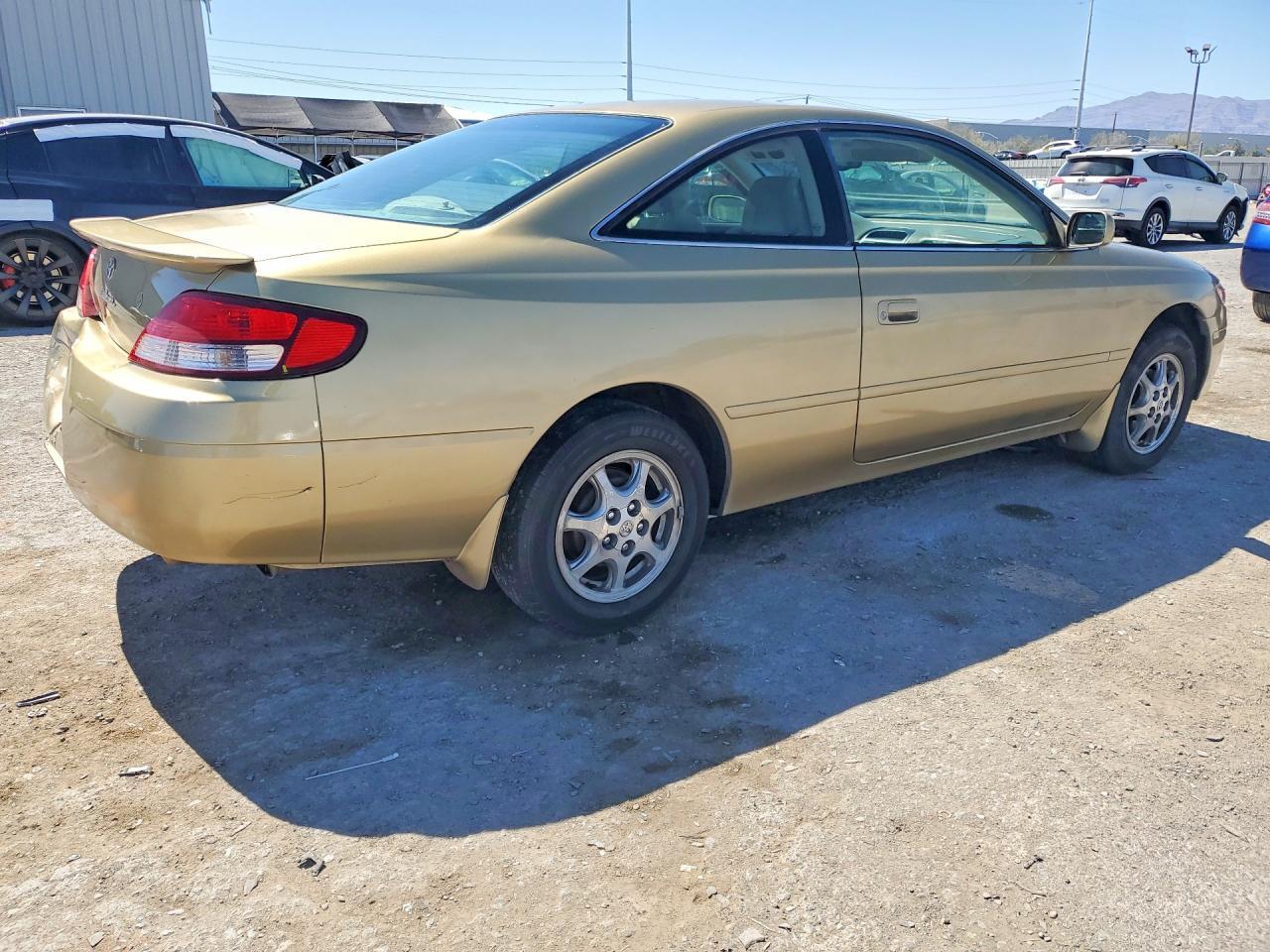 2000 Toyota Camry Solara Se - Image 3
