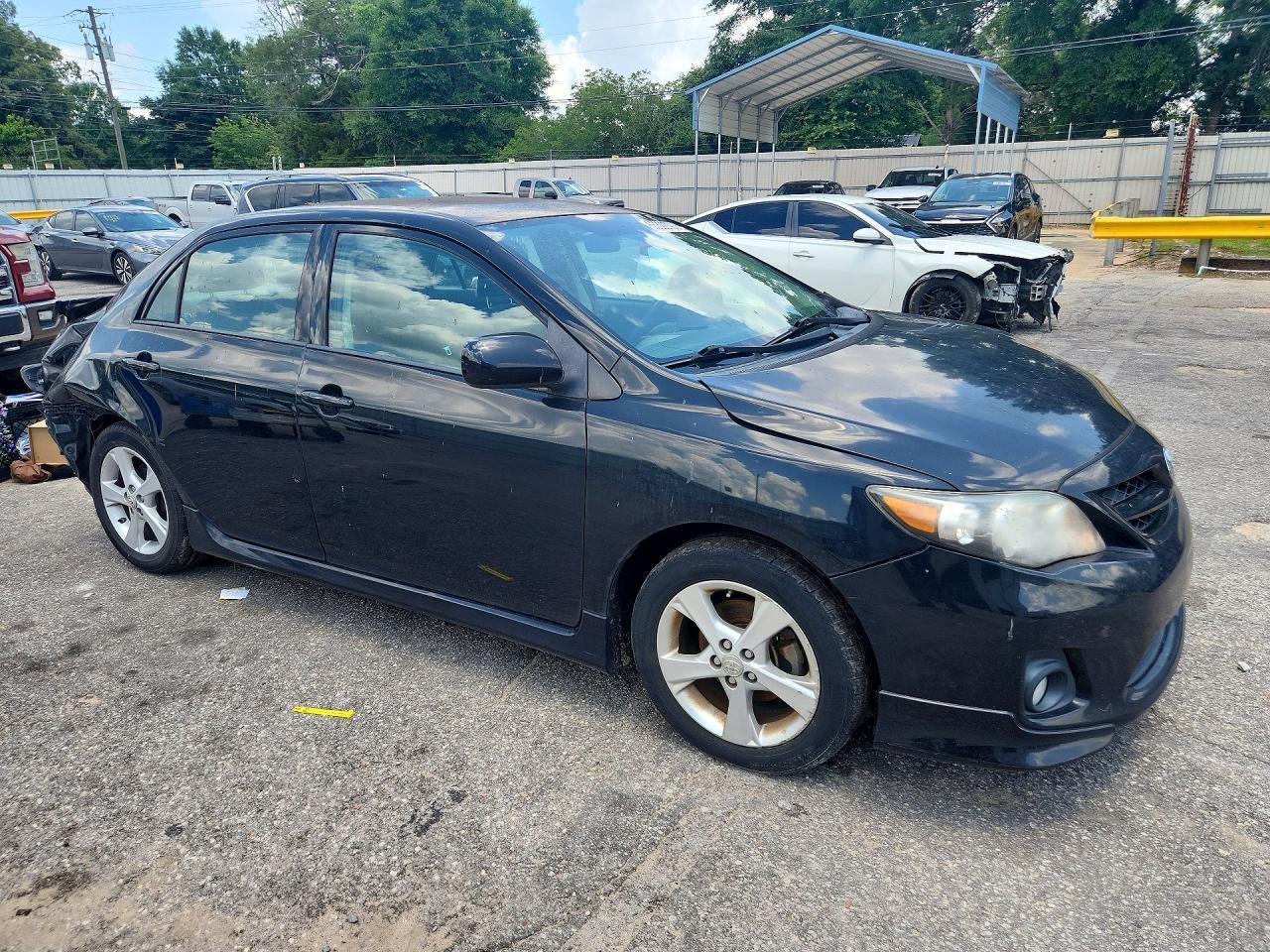 2011 Toyota Corolla - Фото 4