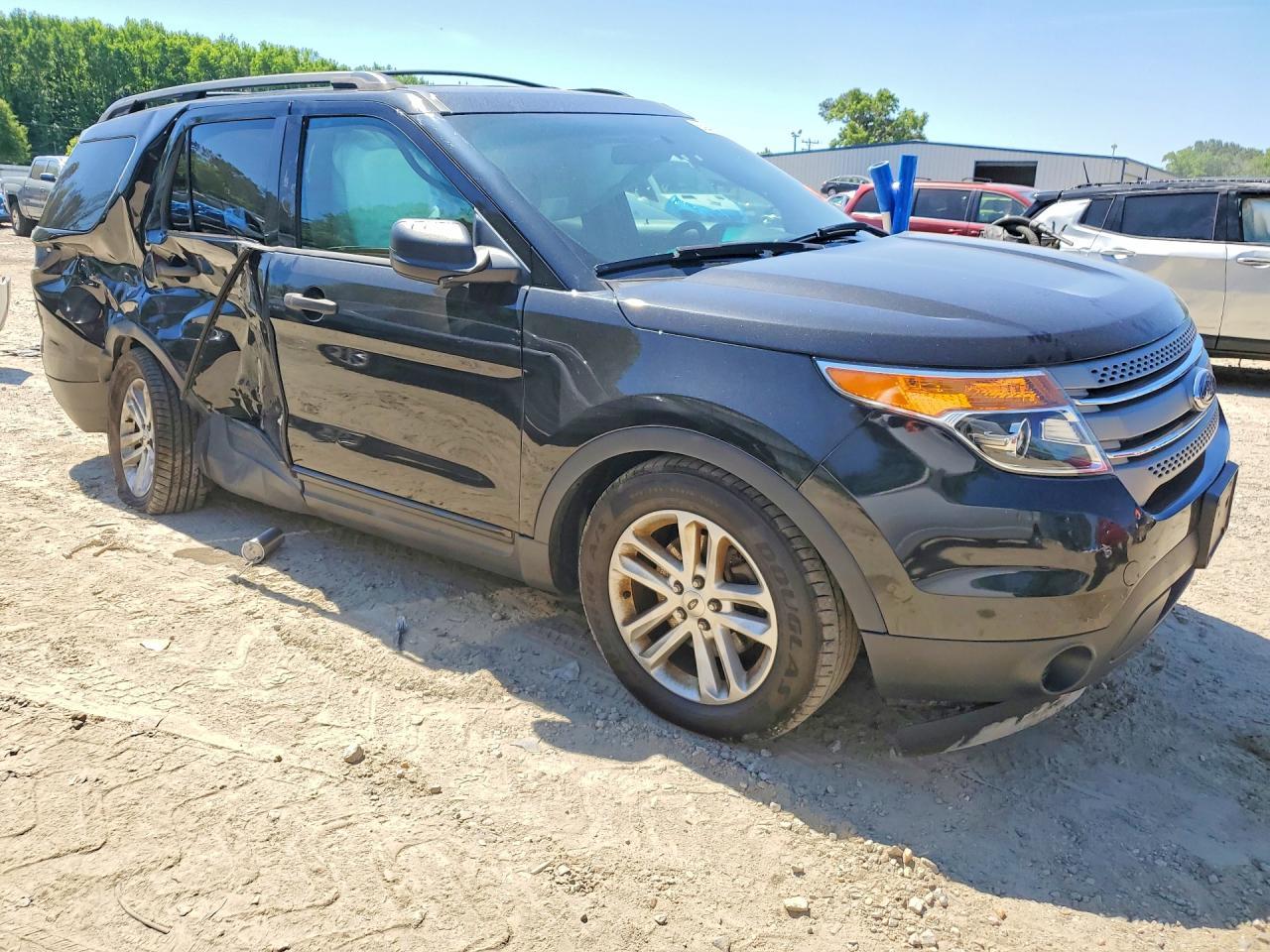 2015 Ford Explorer - Фото 4