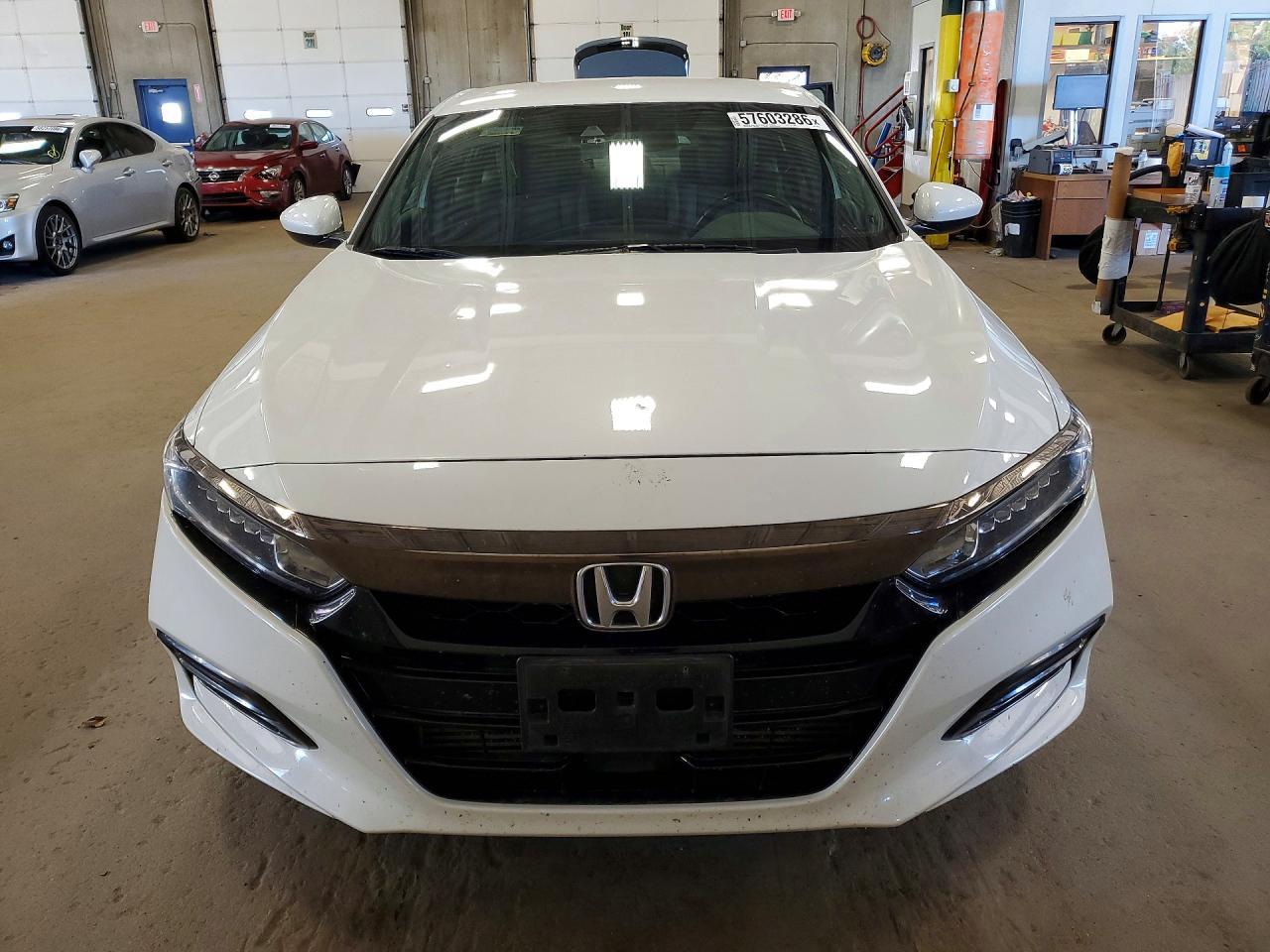 2018 Honda Accord Sport - Фото 5