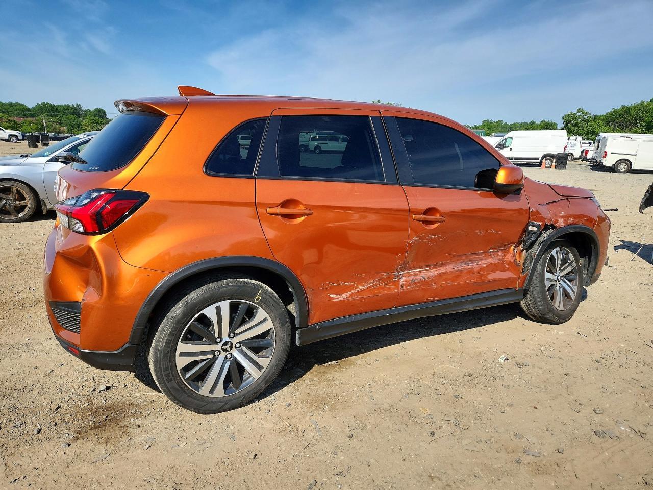 2024 Mitsubishi Outlander Sport S - Фото 3