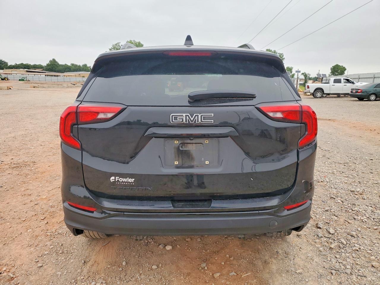 2021 GMC Terrain Sle - Image 6
