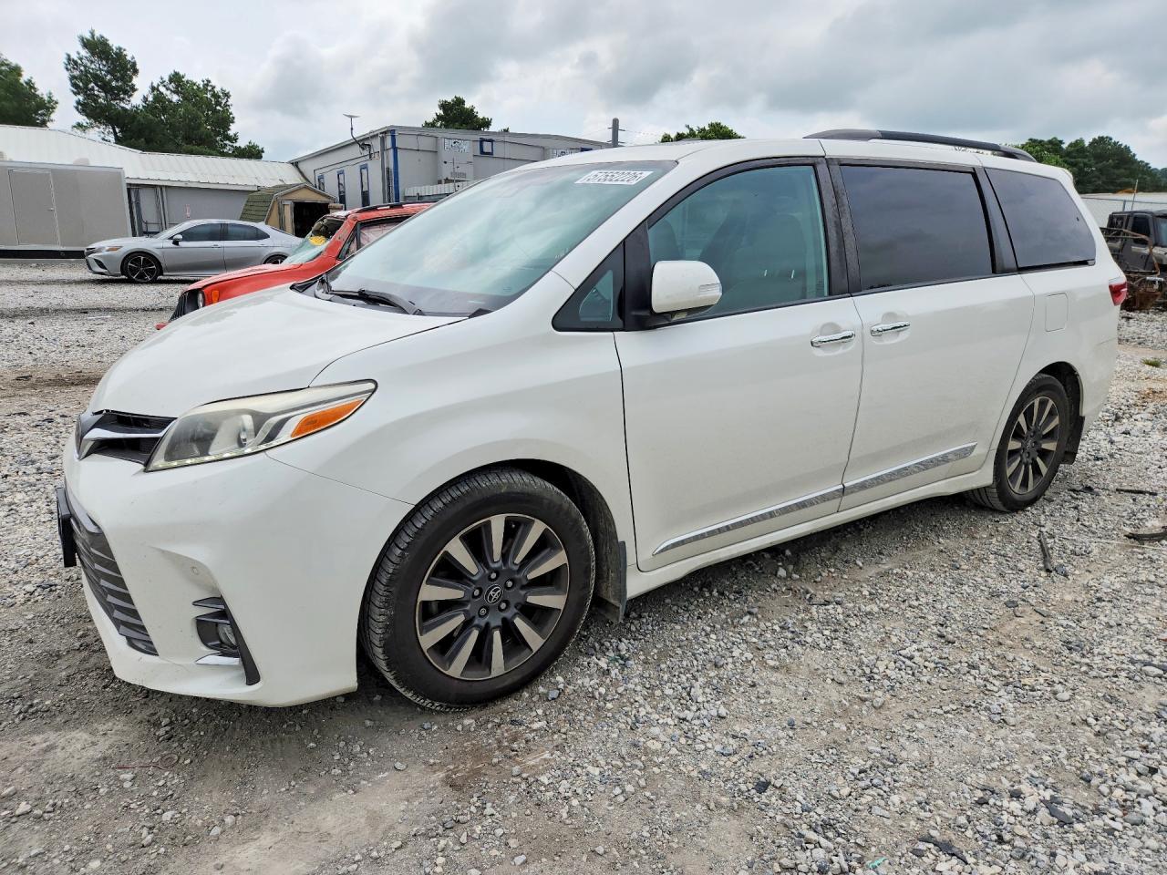 2019 Toyota Sienna Limited 7-Passenger