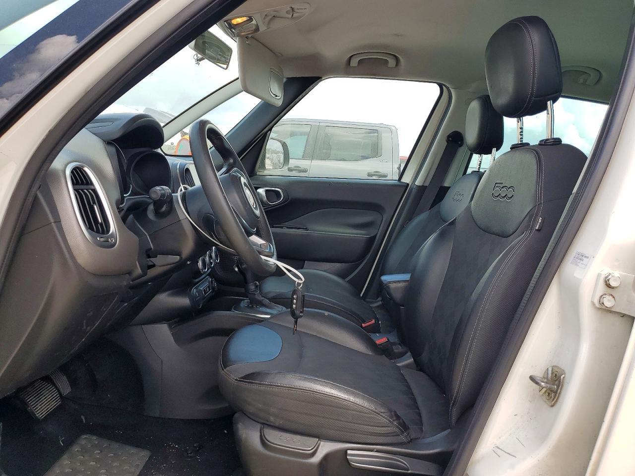 2018 Fiat 500L - Фото 7
