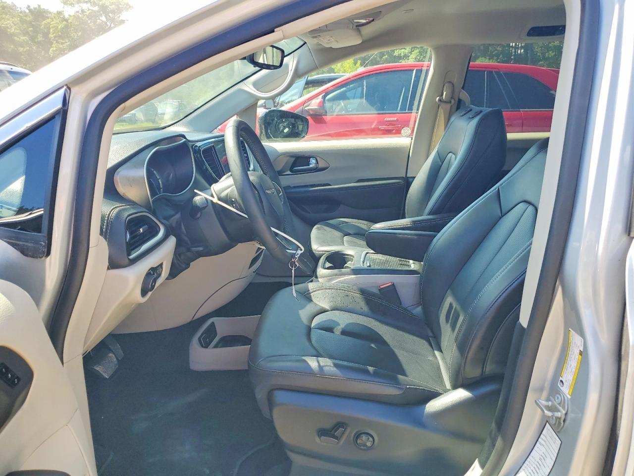2024 Chrysler Pacifica Hybrid Select - Фото 7