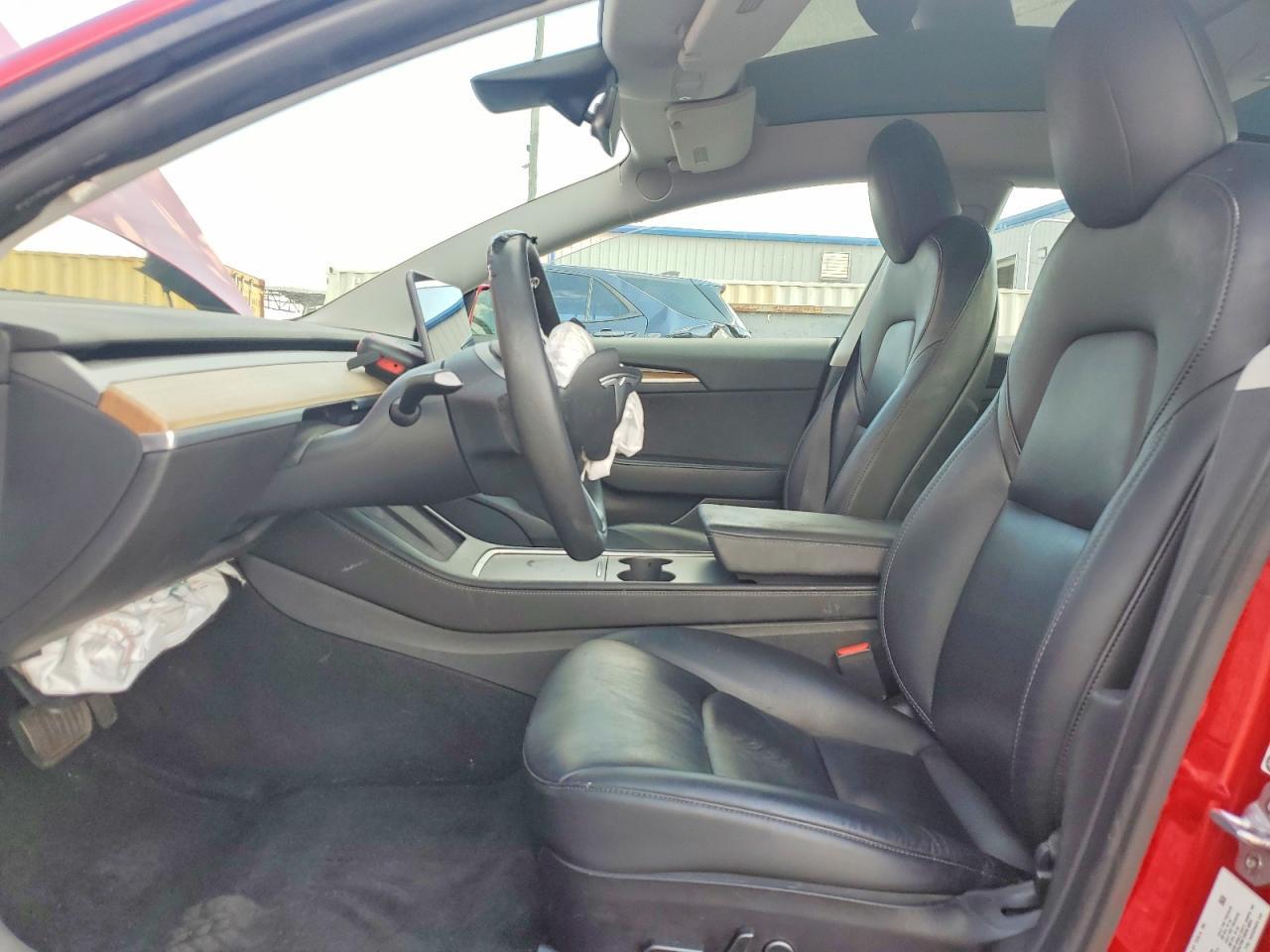 2021 Tesla Model 3 - Фото 7