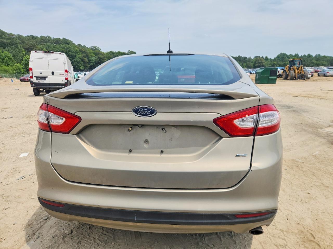 2015 Ford Fusion Se - Image 6