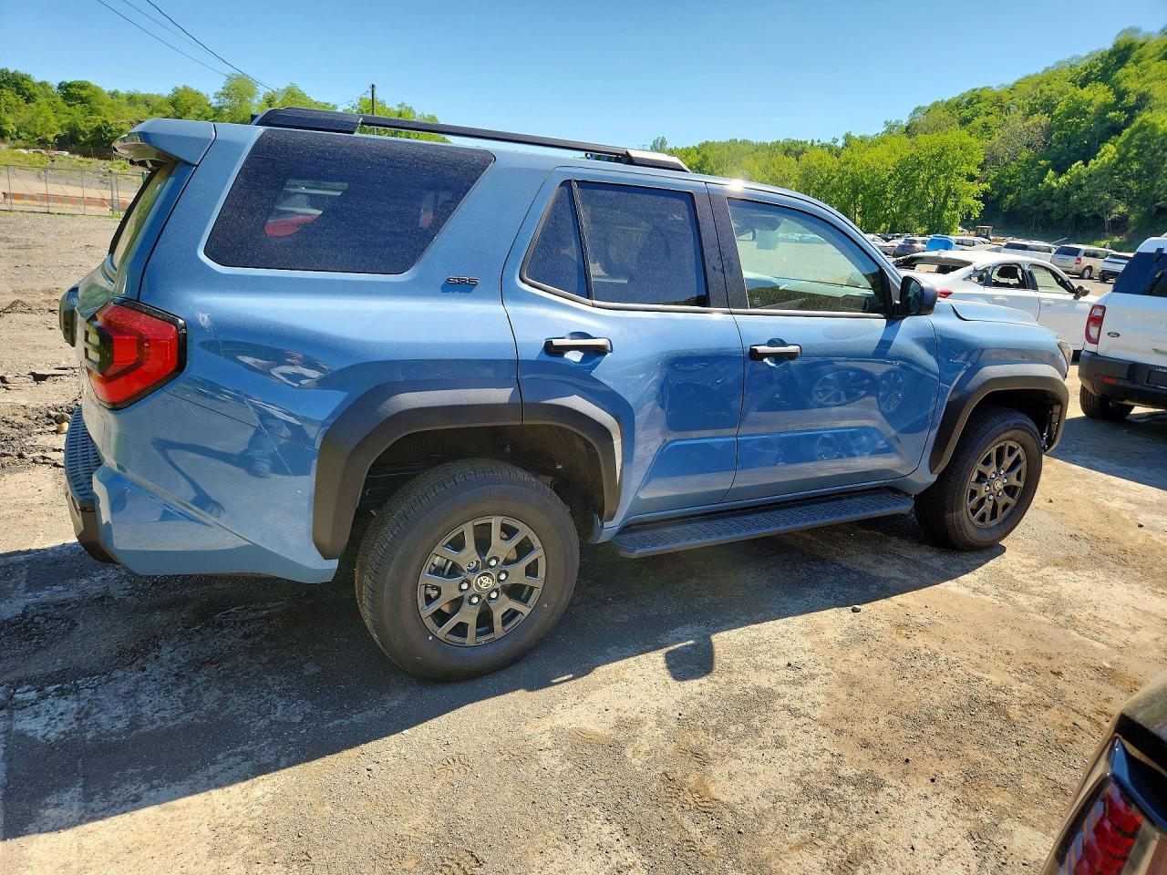 2026 Toyota 4Runner Sr5 - Фото 3