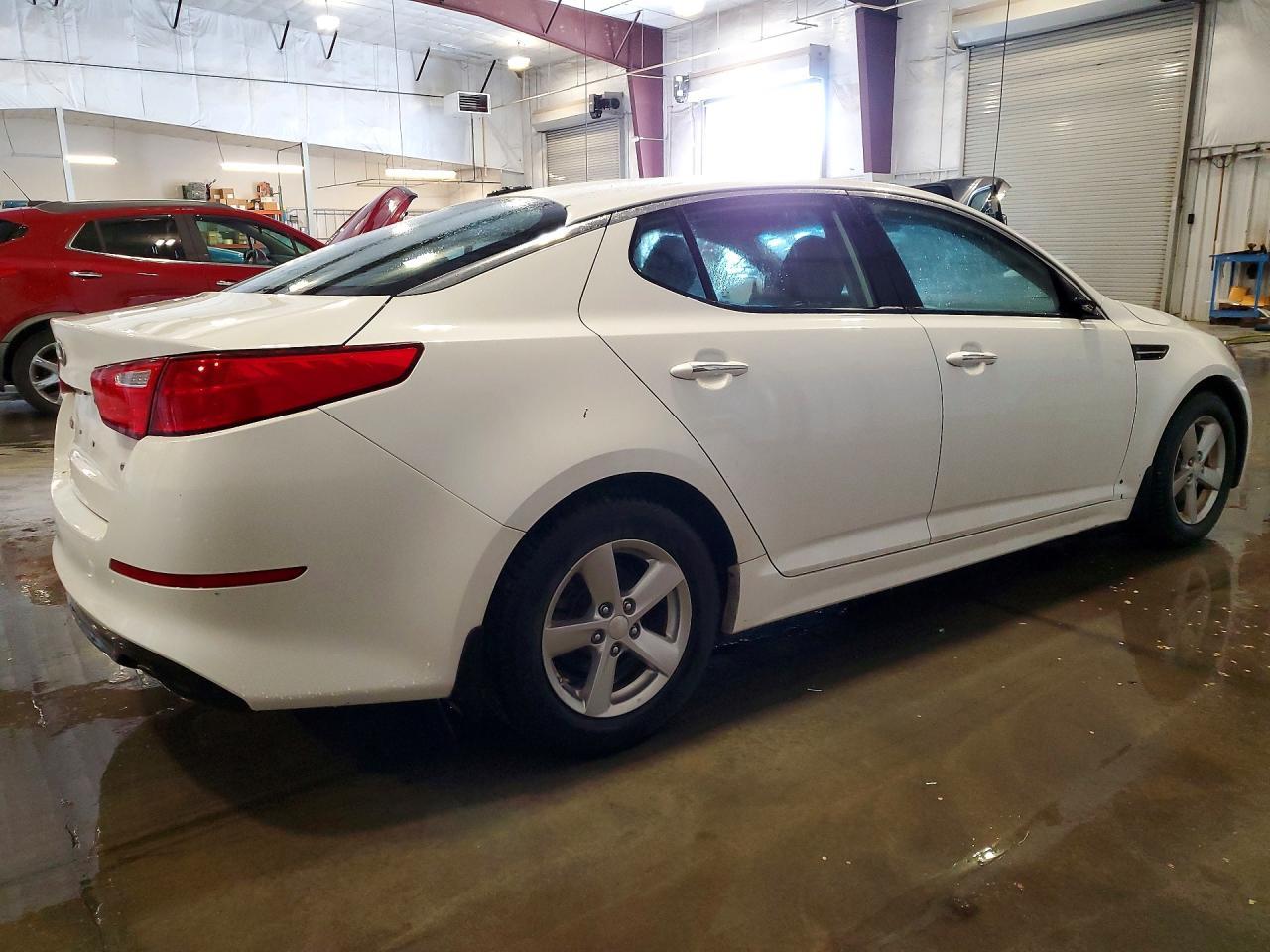 2015 Kia Optima - Фото 3