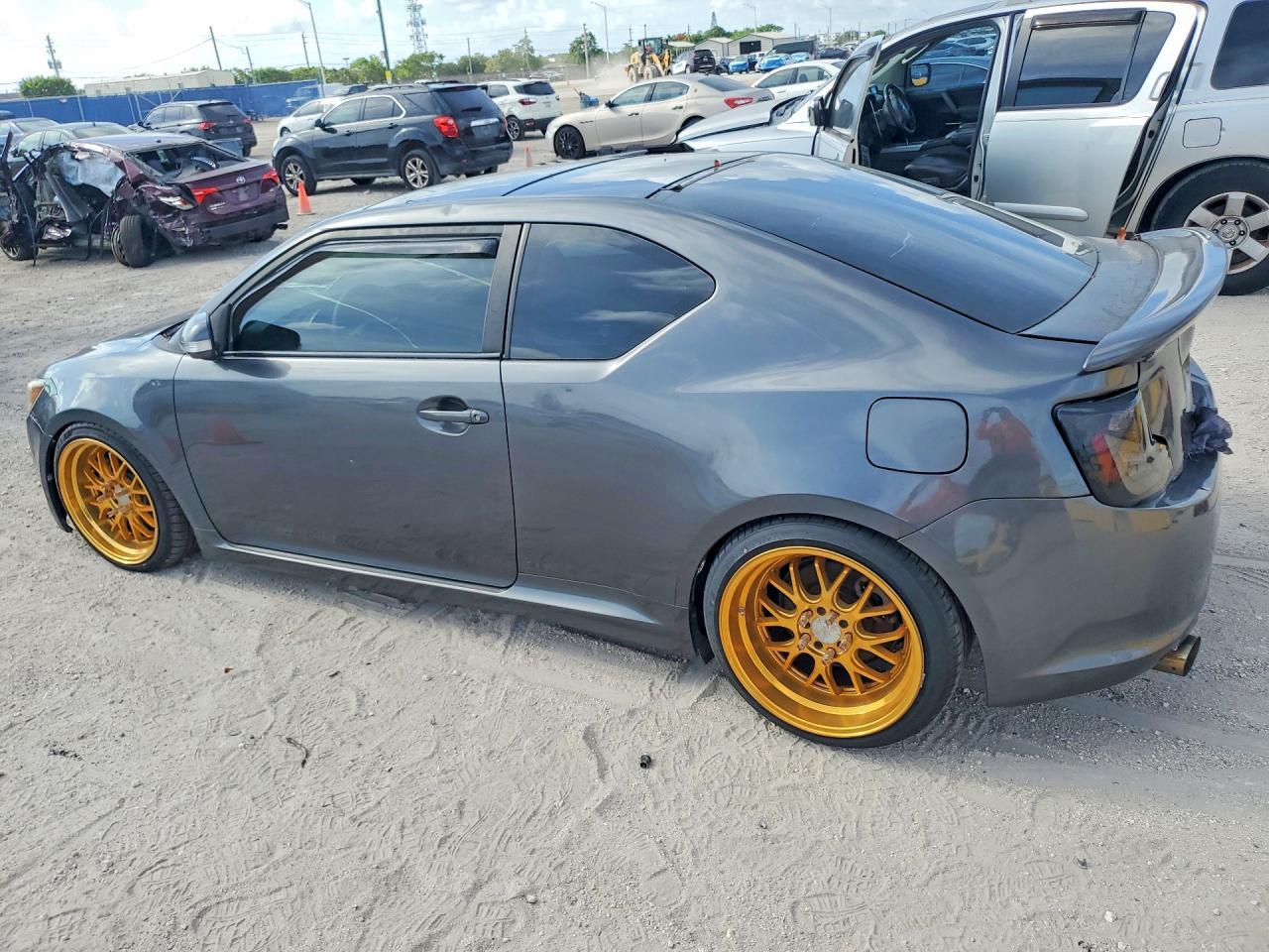 2012 Scion Tc Base - Image 2