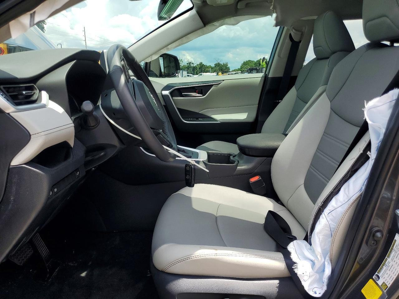 2024 Toyota Rav4 Xle Premium - Фото 7