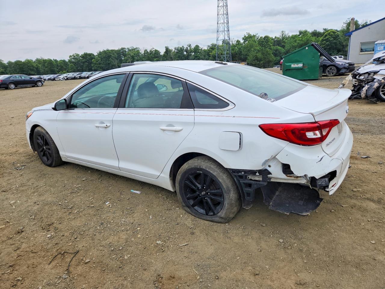 2016 Hyundai Sonata Se - Фото 2