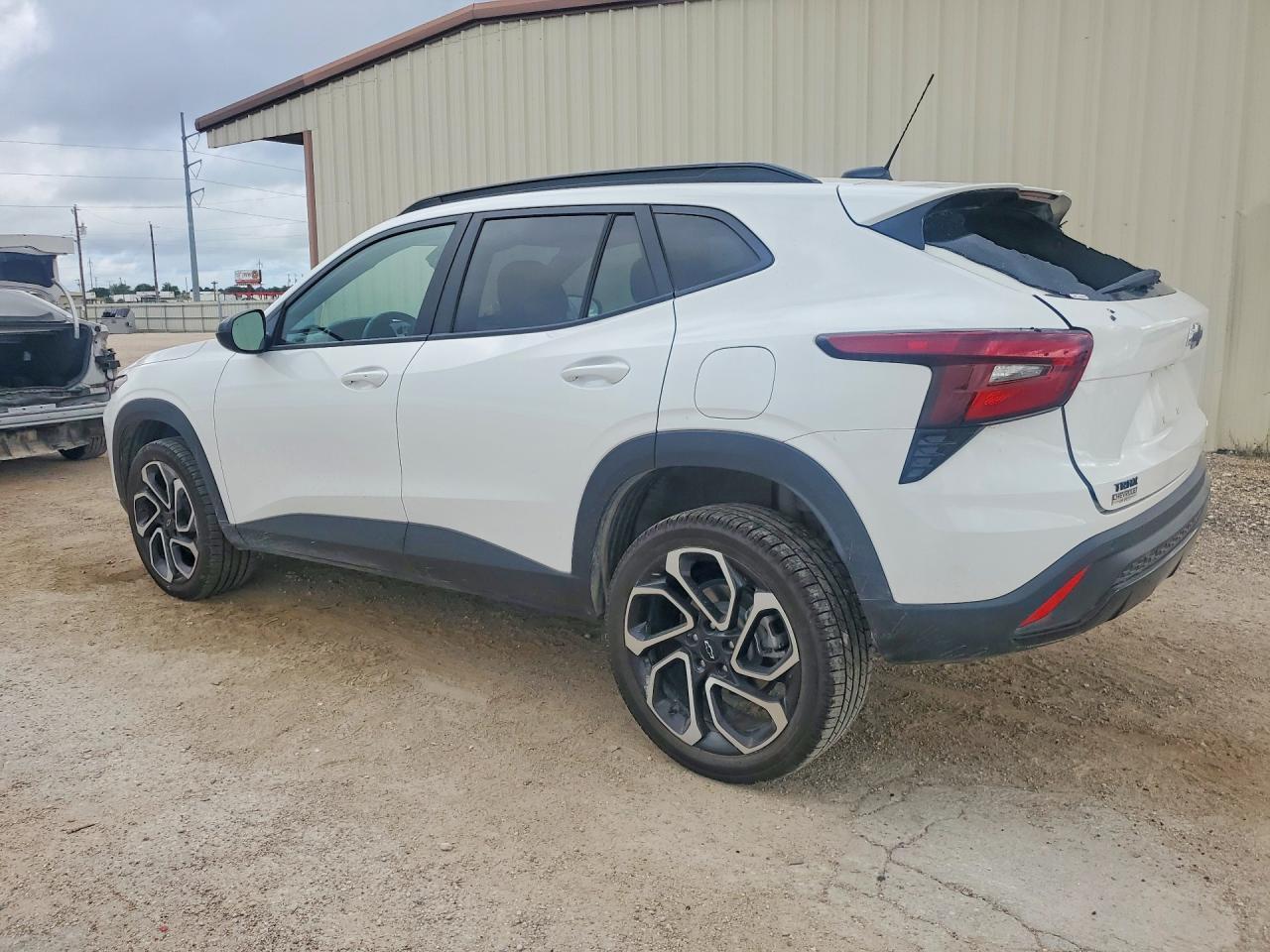 2024 Chevrolet Trax 2Rs - Image 2