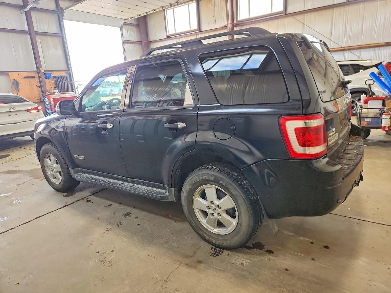 2008 Ford Escape Xlt - Фото 2