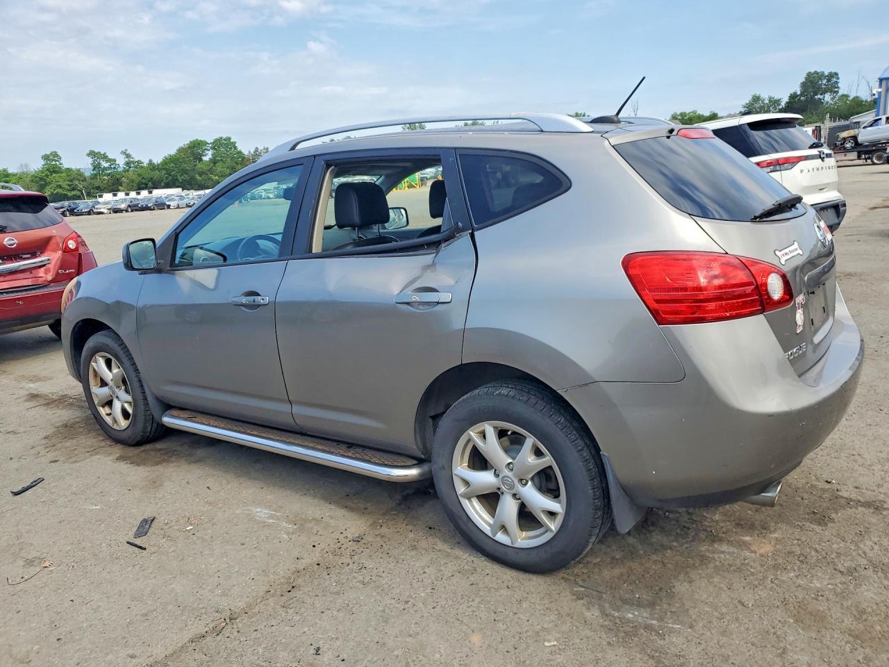 2009 Nissan Rogue S - Фото 2