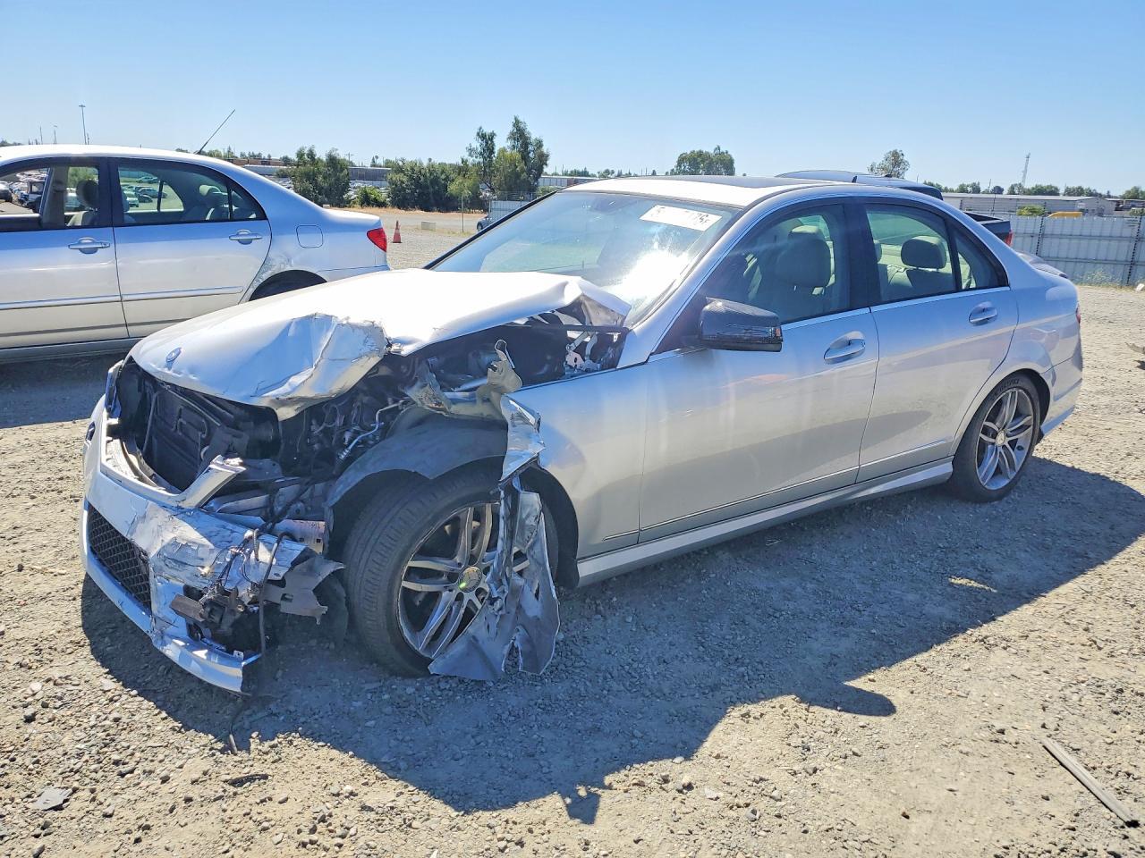 2014 Mercedes-Benz C 250
