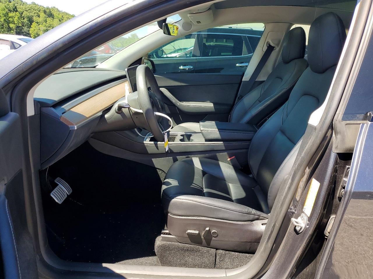 2022 Tesla Model Y - Фото 7