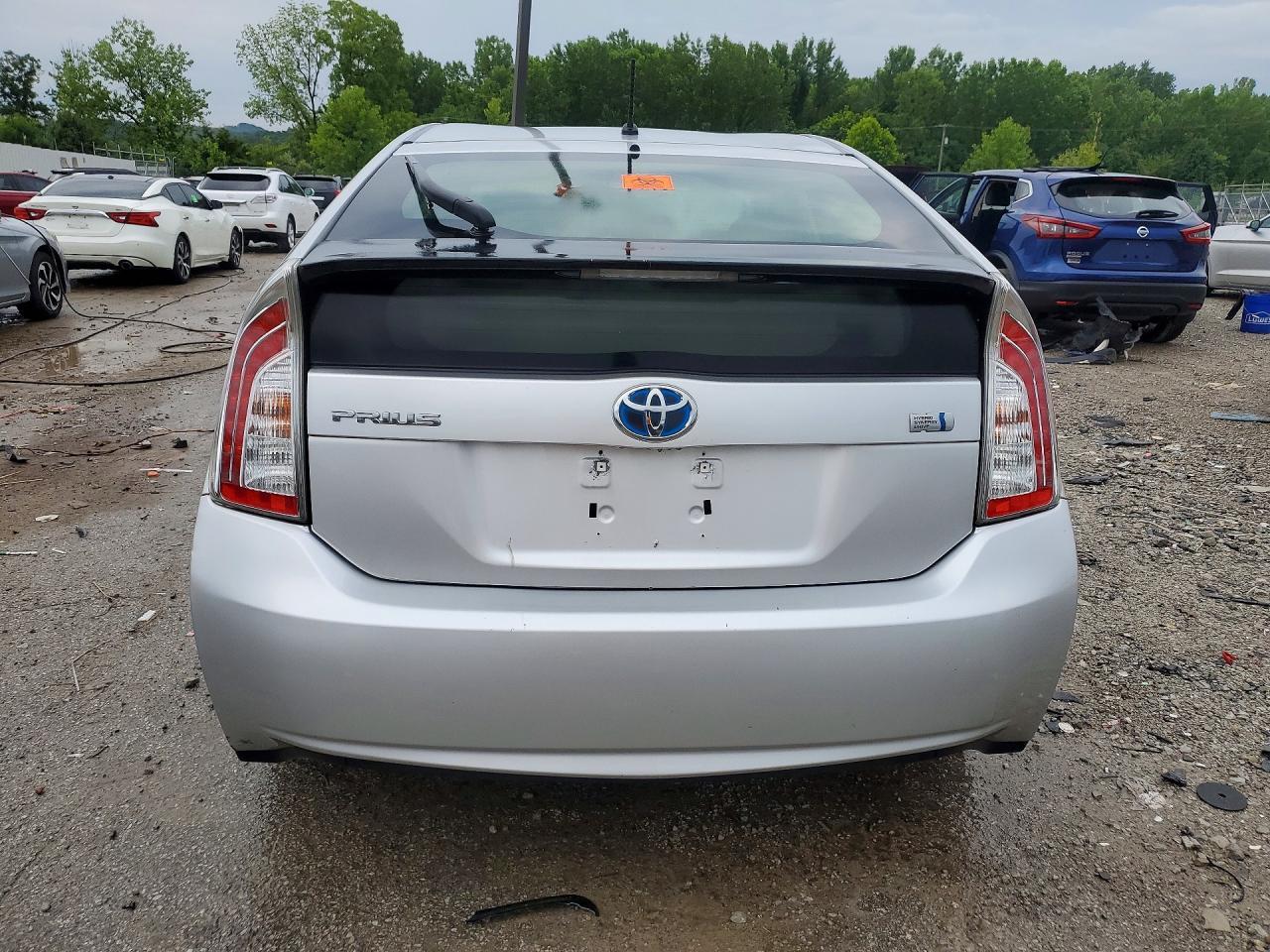 2013 Toyota Prius Two - Image 6