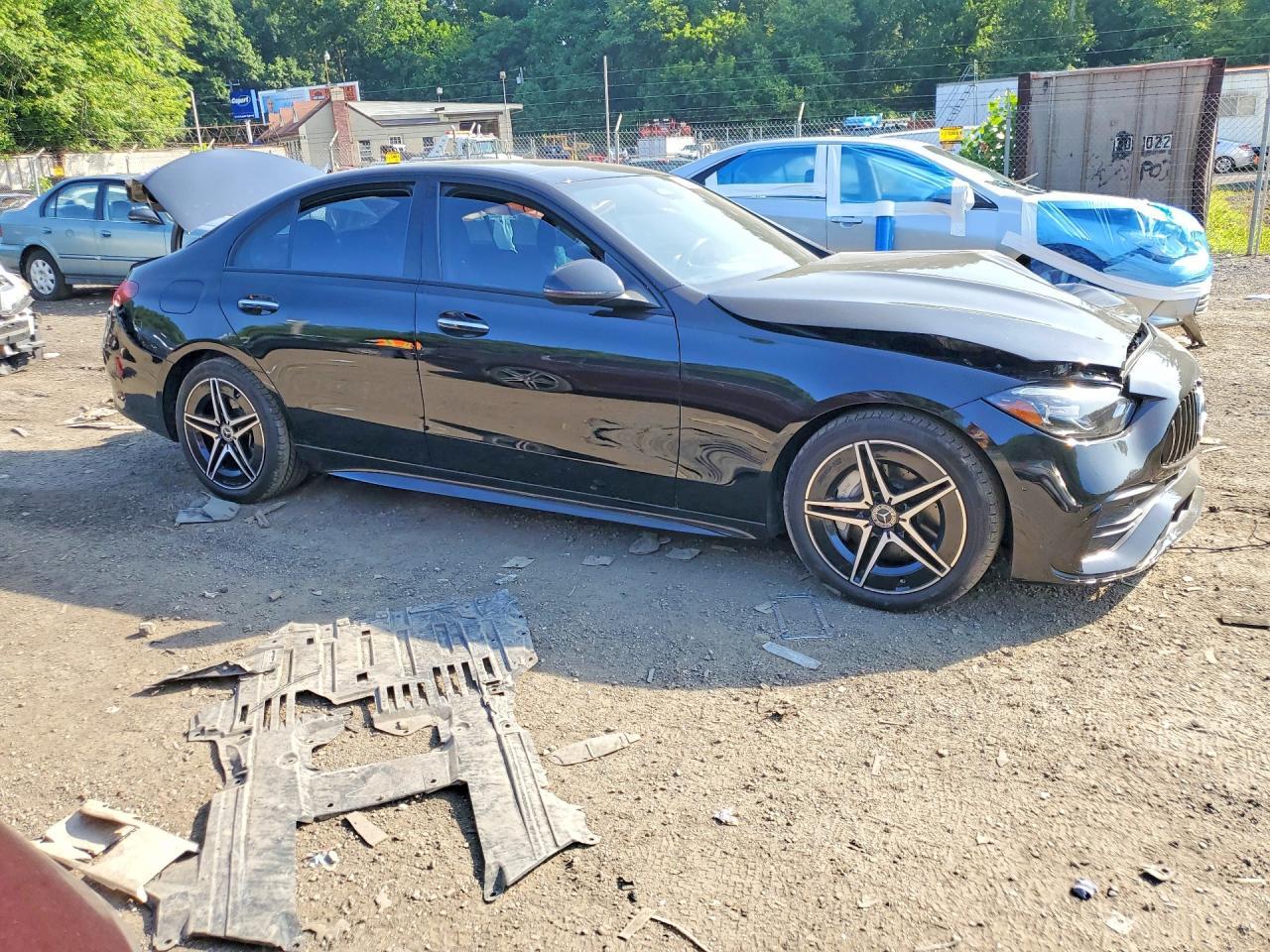 2023 Mercedes-Benz C 300 4Matic - Image 4