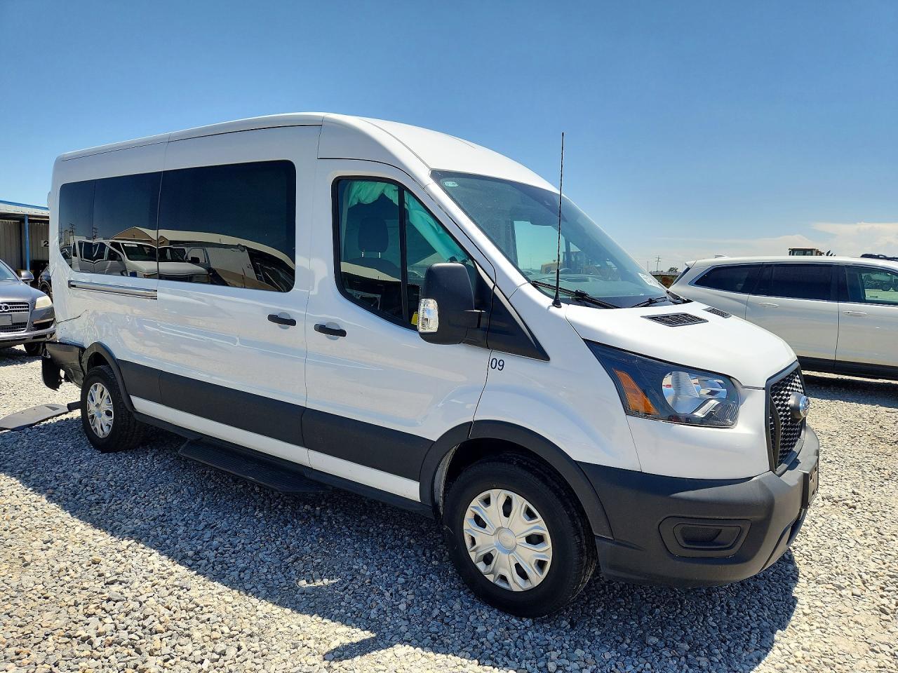 2023 Ford Transit T-350 Delivery Van - Фото 4